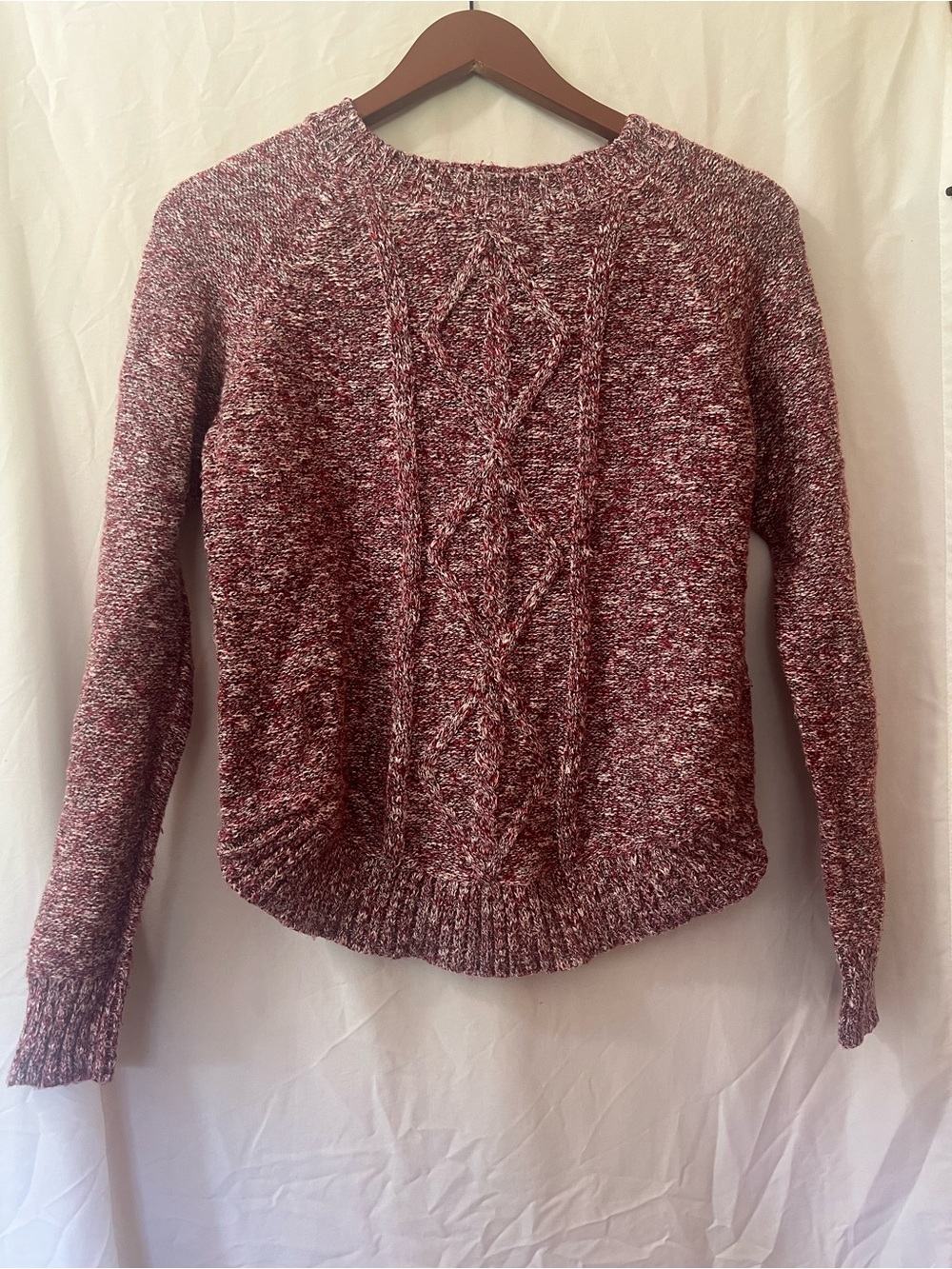Marled Cable Knit Women's Sweater - Burgundy